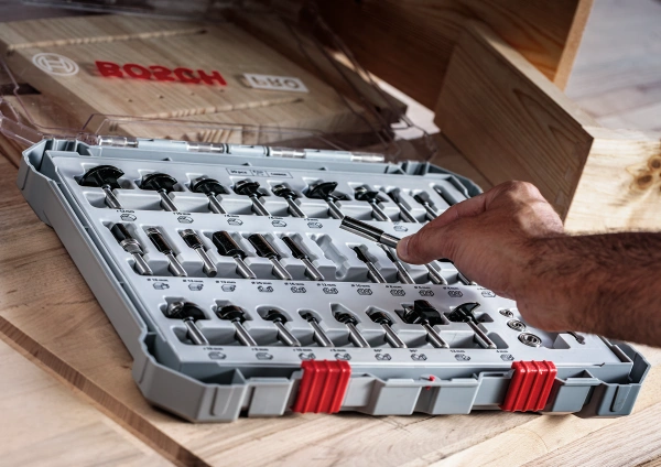 PRO Router Bit Mixed Set, 30 pcs 6 4; 6; 8; 10; 12; 16; 20; 19; 25; 29; 32; 38; 13; 13; 16; 8; 32; 32; 35; 25; 16; 16; 13; 27; 12; 20; 22; 29; 32; 12