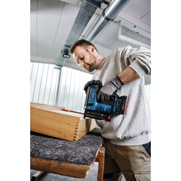 GNH 18V-35 Professional Bosch 