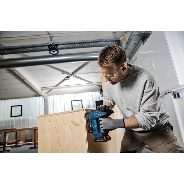 GNH 18V-35 Professional Bosch 